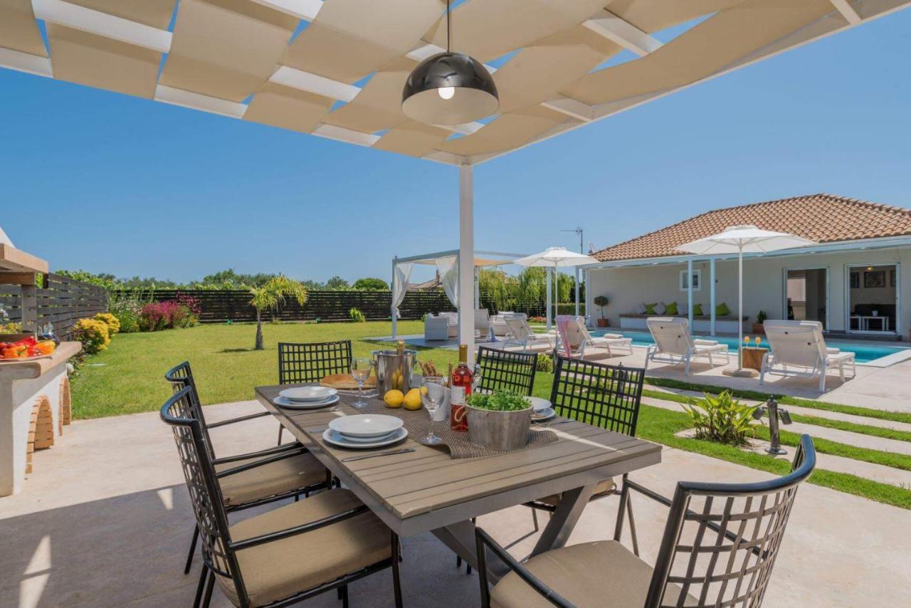 Vanato Madini Luxury Villa With Private Heated Pool מראה חיצוני תמונה